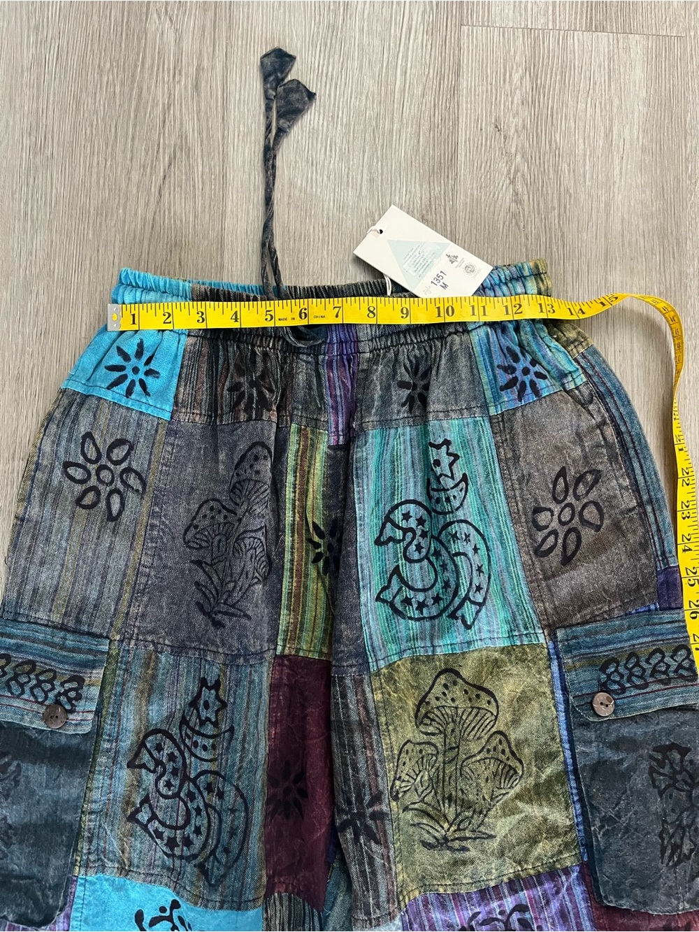 🔥293–NWT Men's Multicolor Patchwork Cargo Shorts - Unbranded - Picture 3 of 5